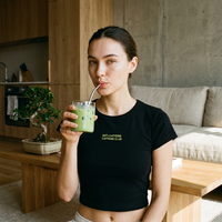 ANTI-CAFFEINE CAFFEINE CLUB CROPPED TEE